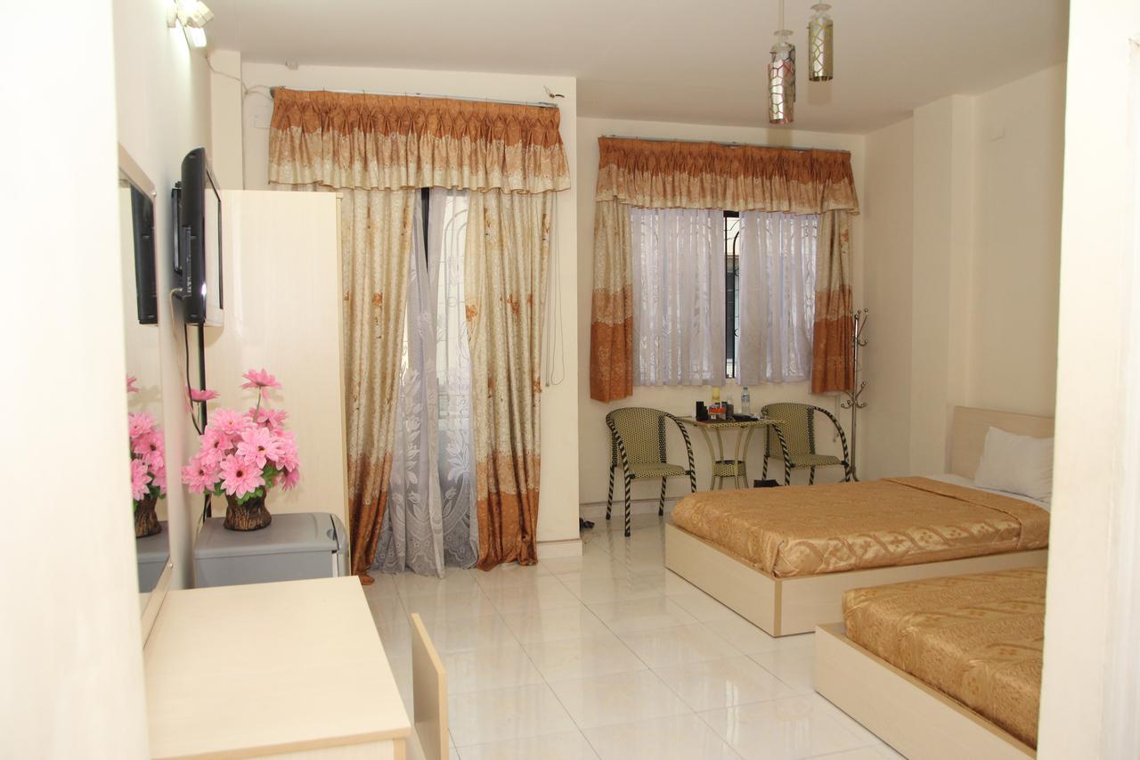 Ngan Long Hotel Хошимин Екстериор снимка
